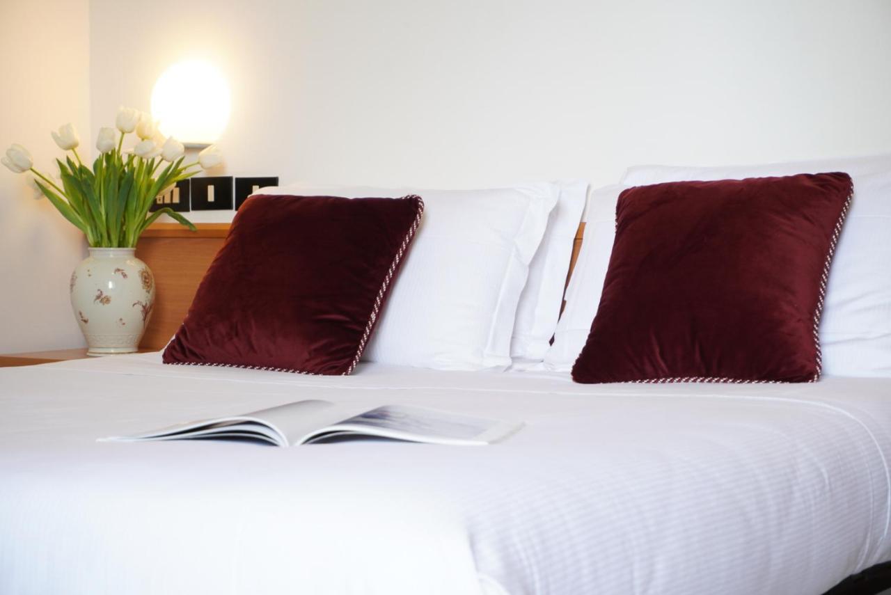 Hotel Sunset ريميني المظهر الخارجي الصورة