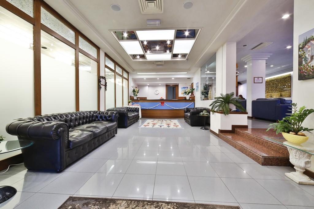 Hotel Sunset ريميني المظهر الخارجي الصورة